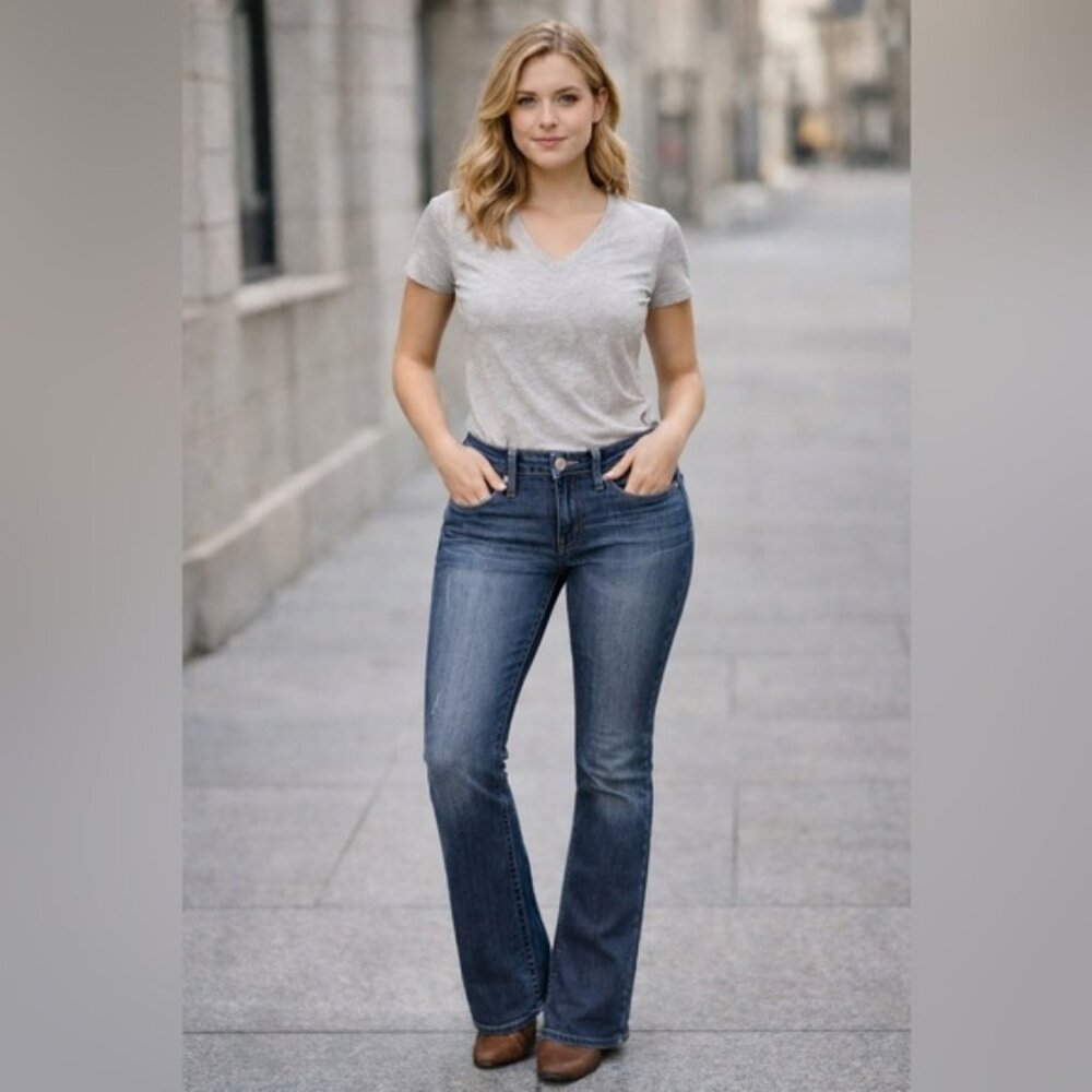 Big Star Bootcut Low Rise Stretch Embroidered Jeans Blue Medium Wash Women 29L